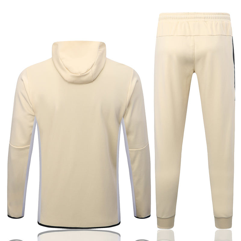 Nike tech 1 + pants